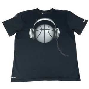 Nike Dri Fit | Size XL | Black Graphic T-Shirt Basketball Wearing Headphones